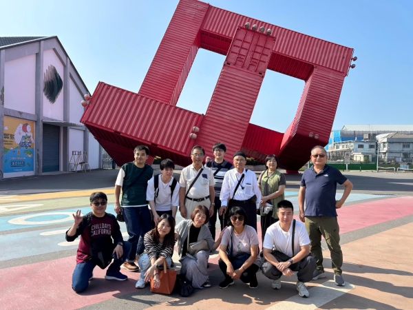Shanhai Joy Travel Charter - Travel Guide Image